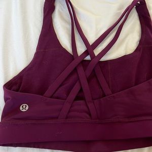 Lululemon sports bra